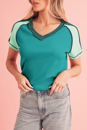 Green Exposed Seam Color Block Knitted V Neck T-shirt